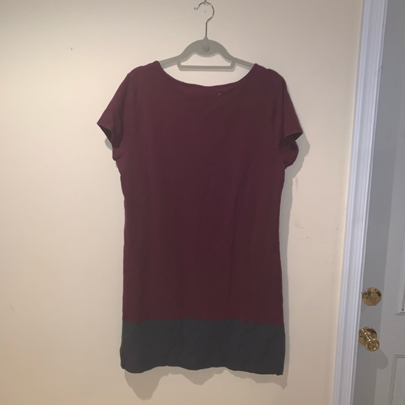 Maroon & Gray T-shirt Dress - Picture 3 of 3